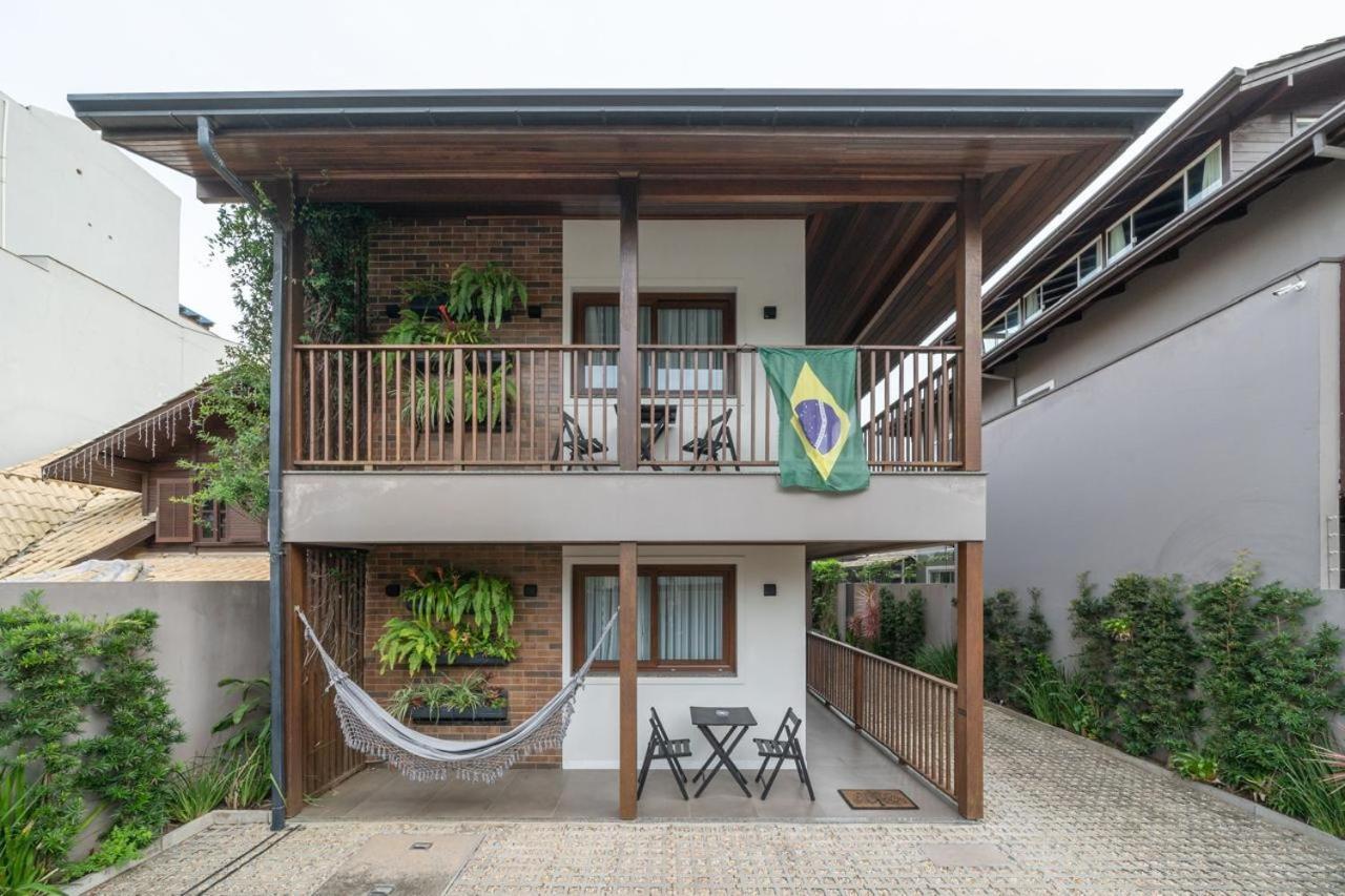 Banzai Brava Suites Itajaí Exterior foto