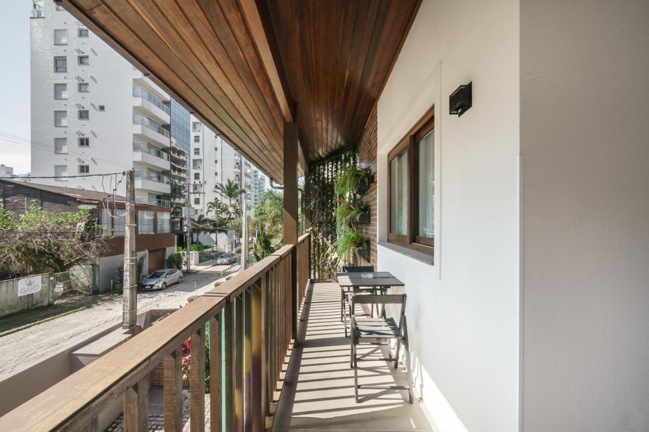 Banzai Brava Suites Itajaí Exterior foto