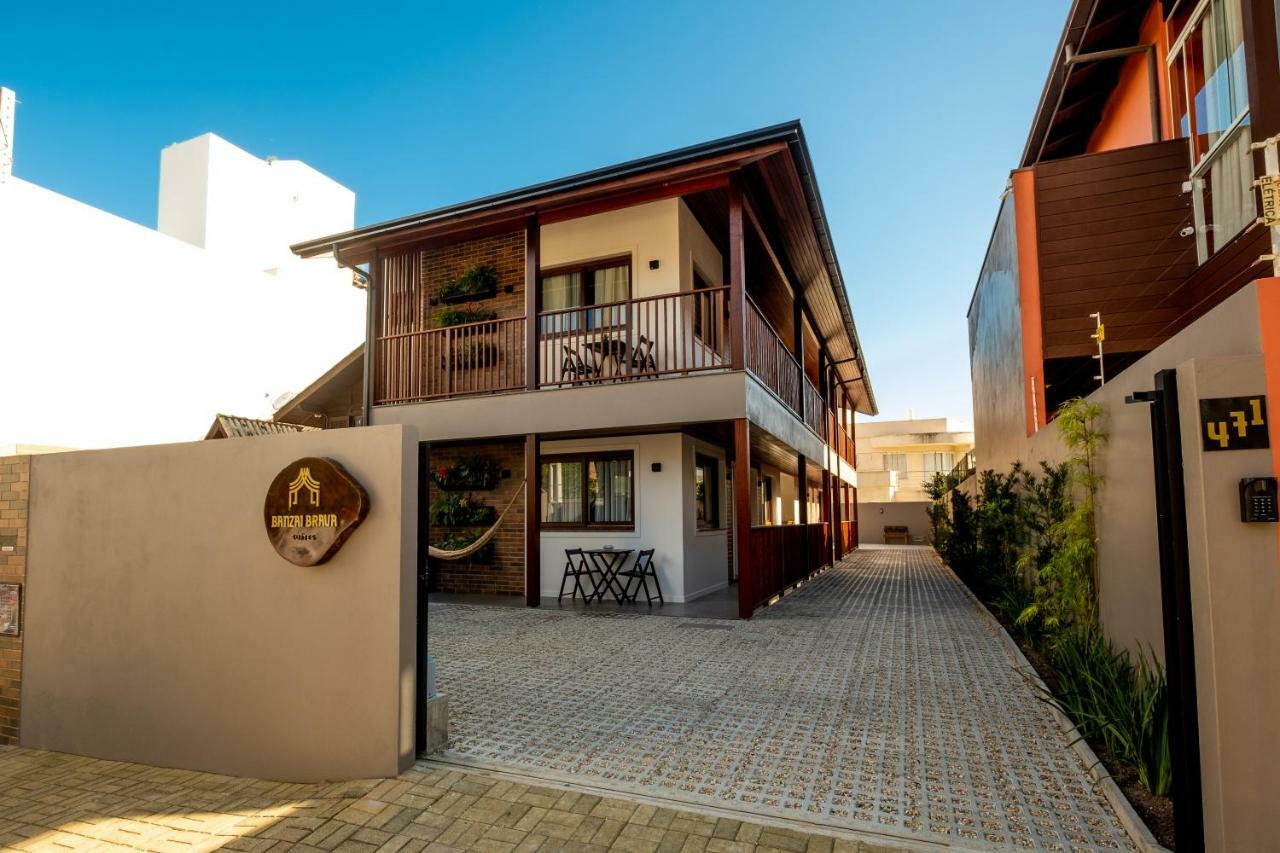 Banzai Brava Suites Itajaí Exterior foto